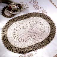 Lacy Oval Placemat