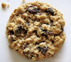 Quaker's Vanishing Oatmeal Raisin Cookies